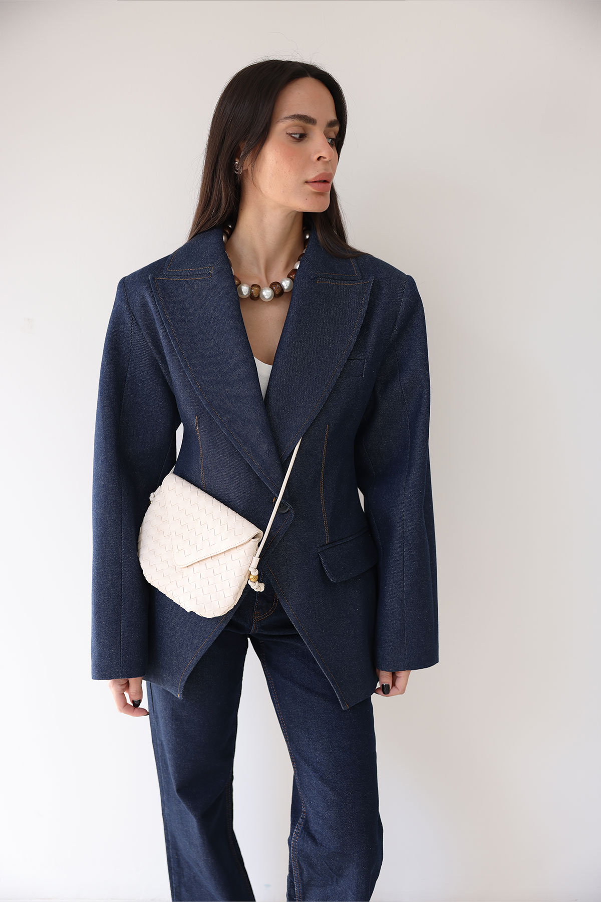 Örgü Dokulu Kapaklı Bej Kadın Çanta