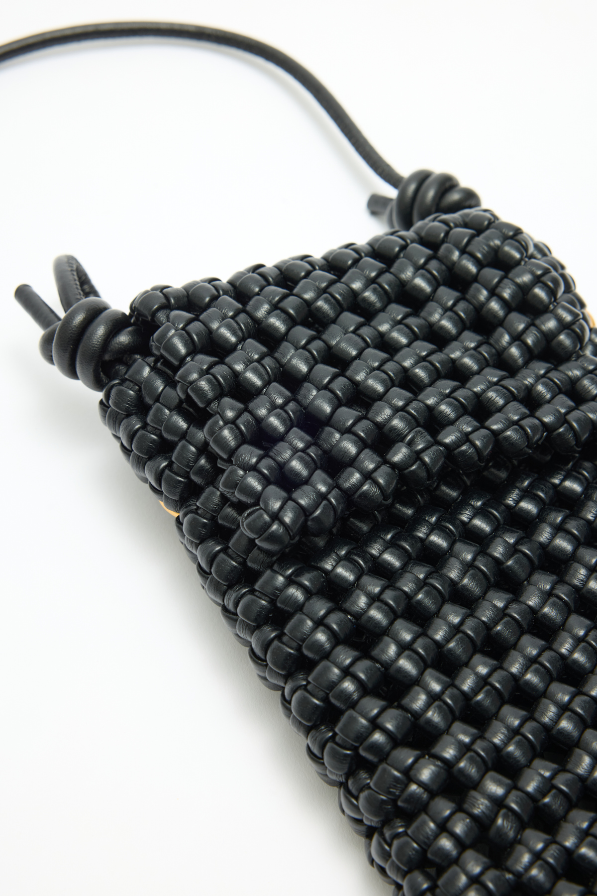 Örgü Dokulu Mini Çapraz Askılı Siyah Kadın Çanta