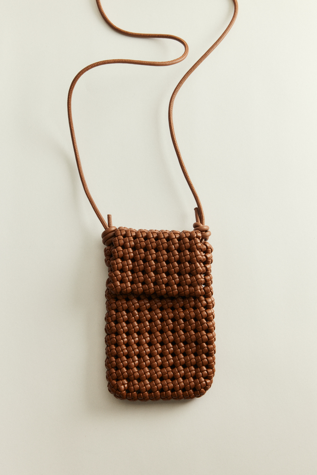 Örgü Dokulu Mini Çapraz Askılı Taba Kadın Çanta