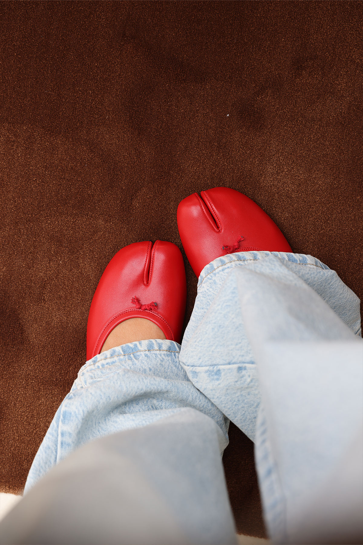 Parmak Arası Düğüm Detaylı Kırmızı Kadın Babet