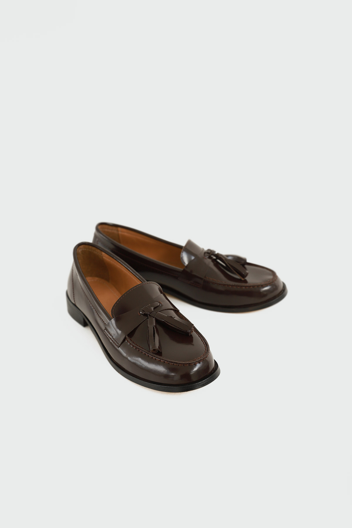 Püskül Detaylı Loafer Acı Kahve Kadın Babet
