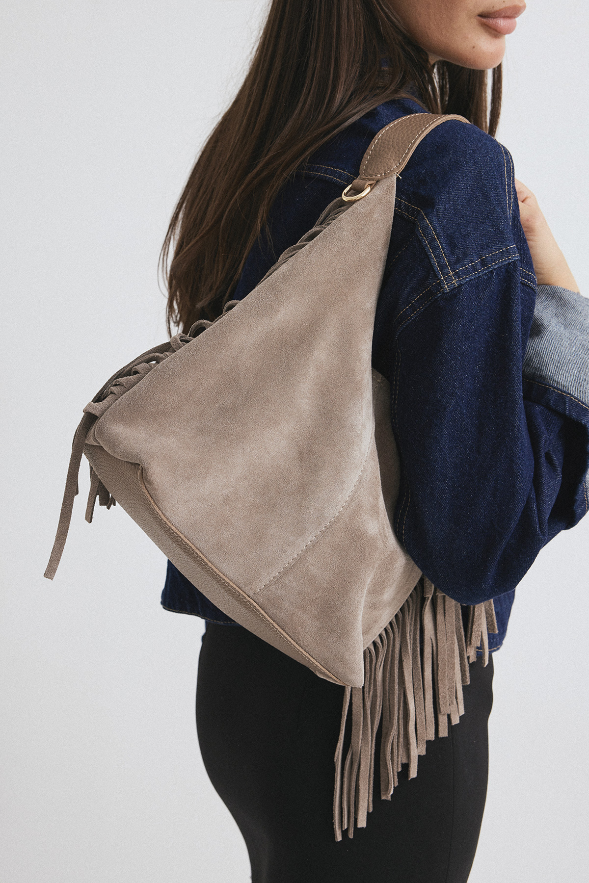 Püsküllü Dikiş Detaylı Vizon Süet Kadın Çanta