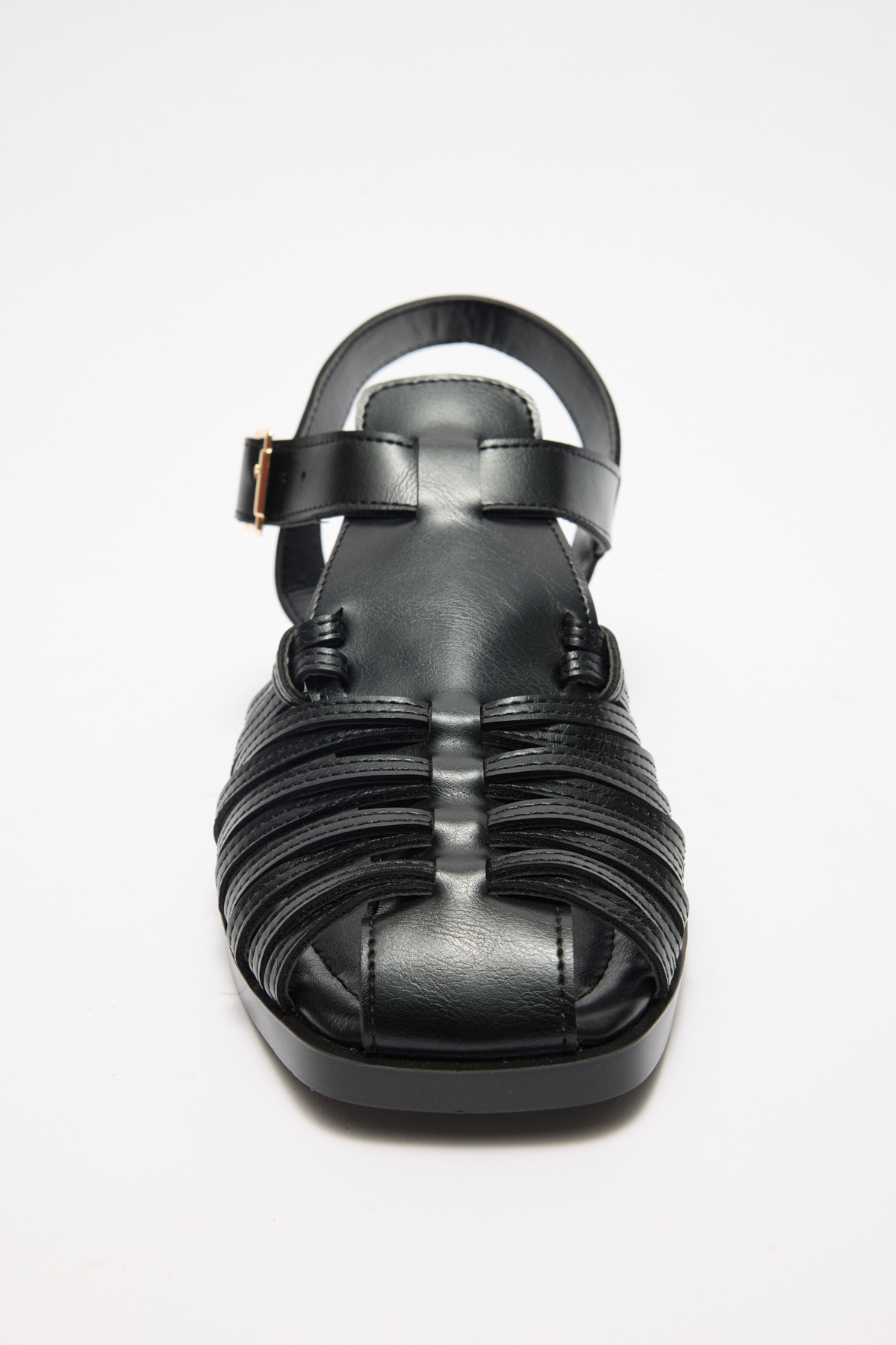 Önü Kapalı Çok Bantlı Siyah Kadın Sandalet