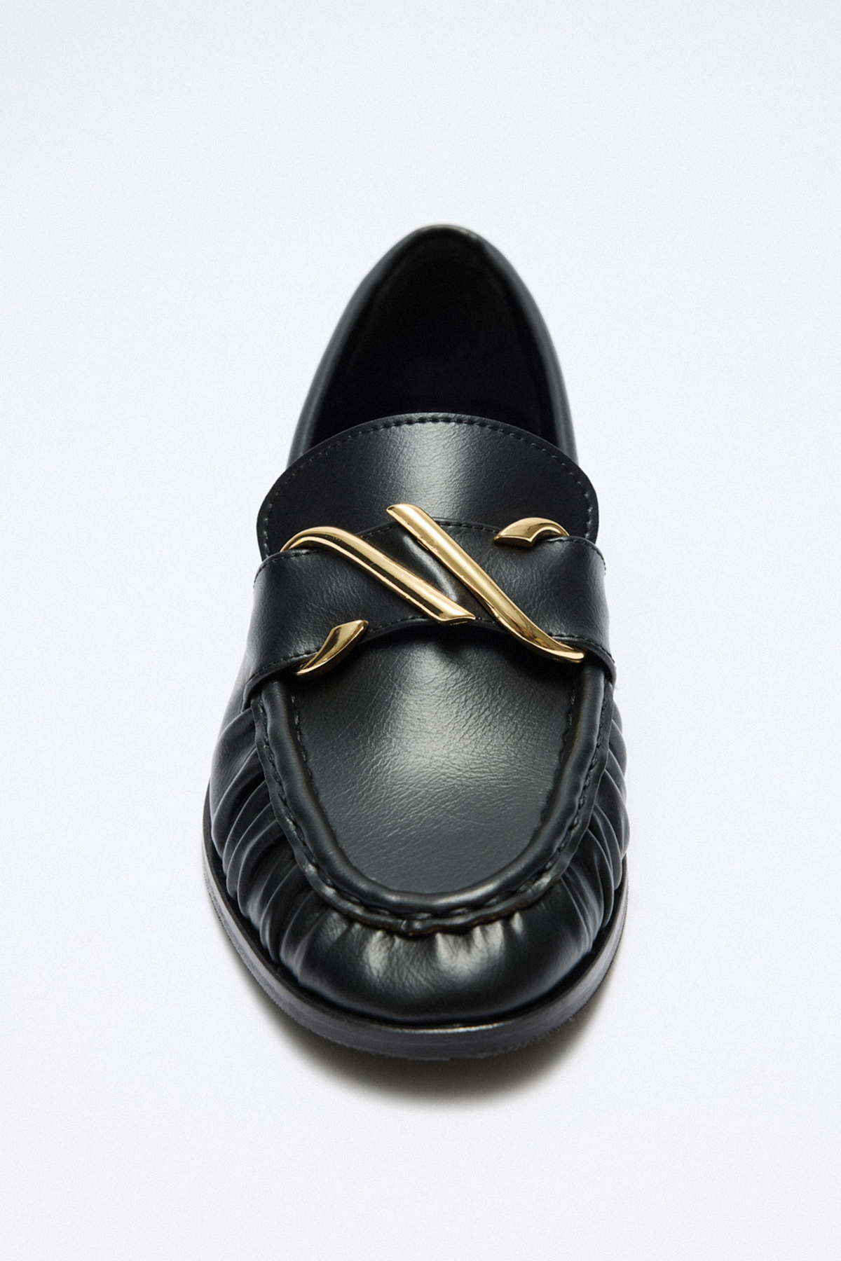 Sarmal Toka Detaylı Siyah Kadın Loafer