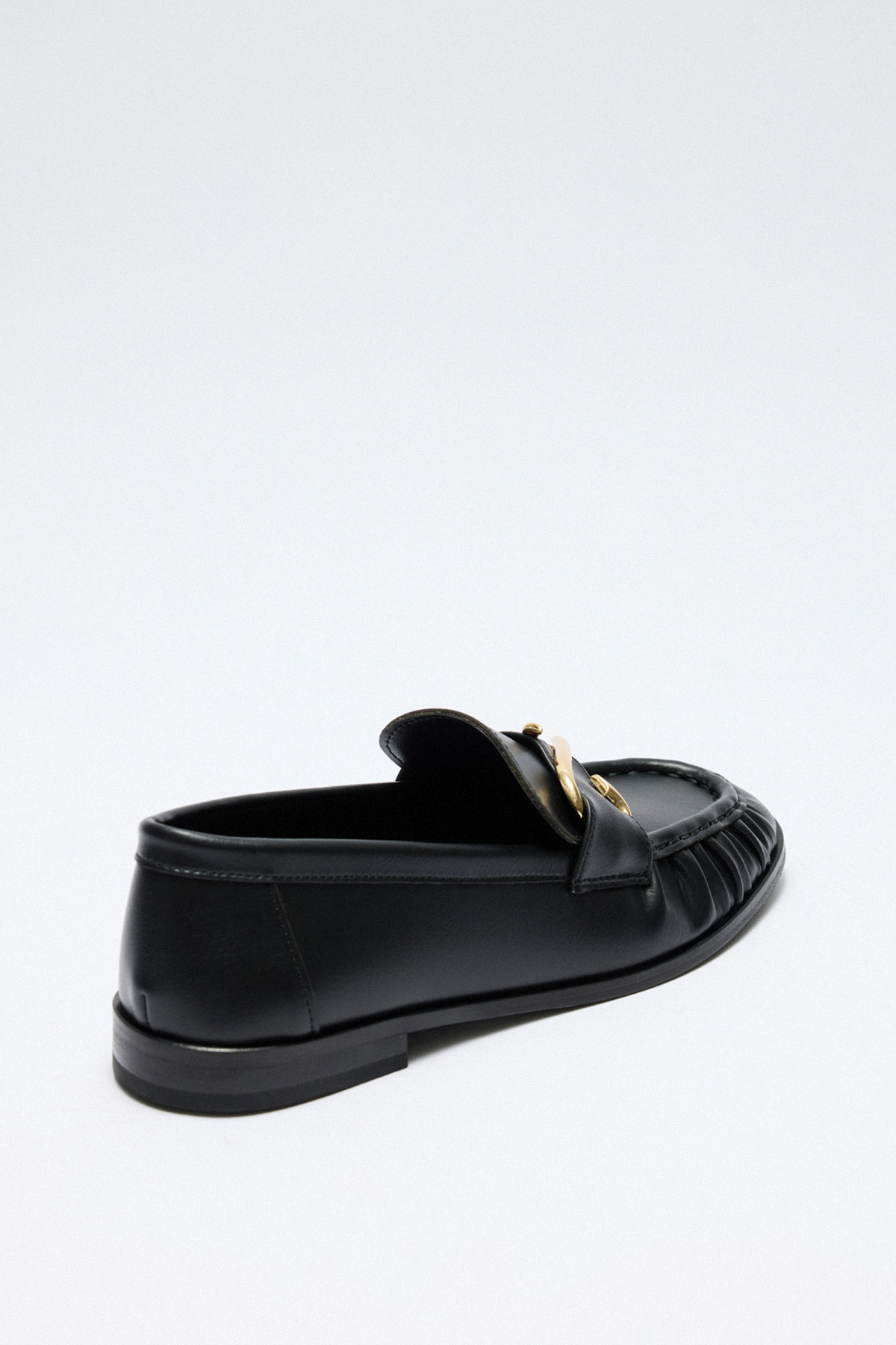 Sarmal Toka Detaylı Siyah Kadın Loafer