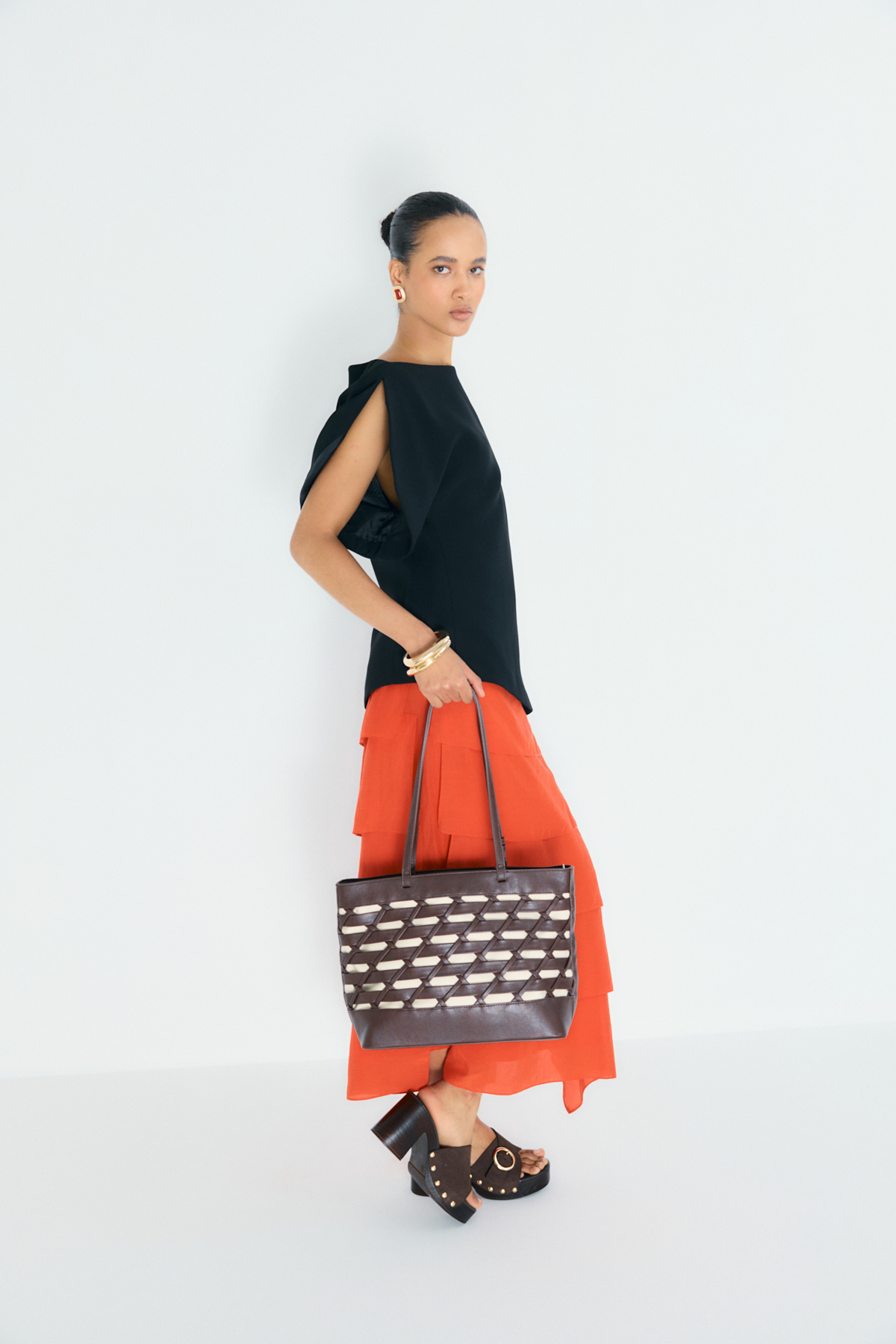 Şerit Örgü Detaylı Acı Kahve Örgü Kadın Çanta