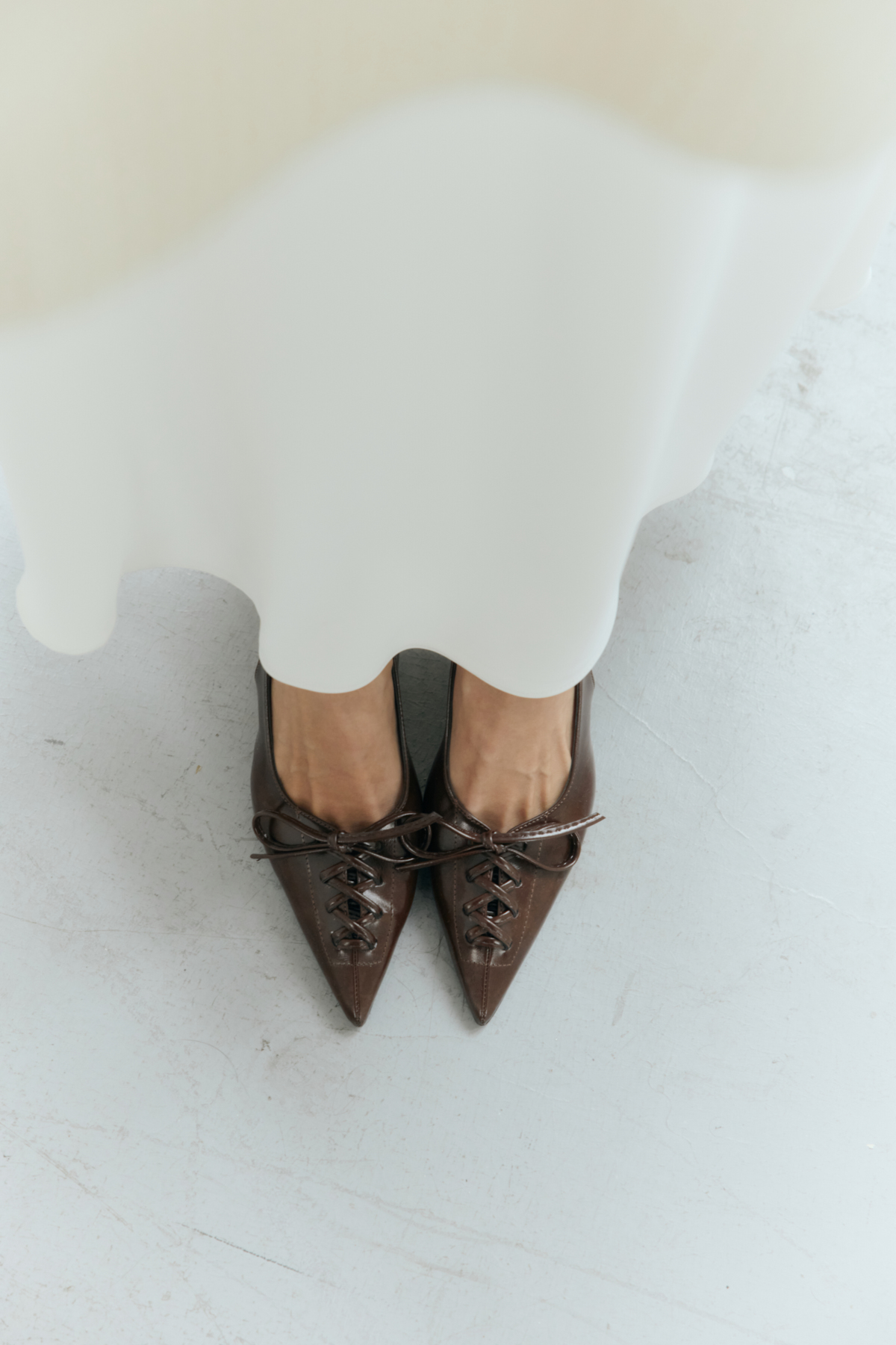 Sivri Burun Bağcık Detaylı Acı Kahve Kadın Topuklu