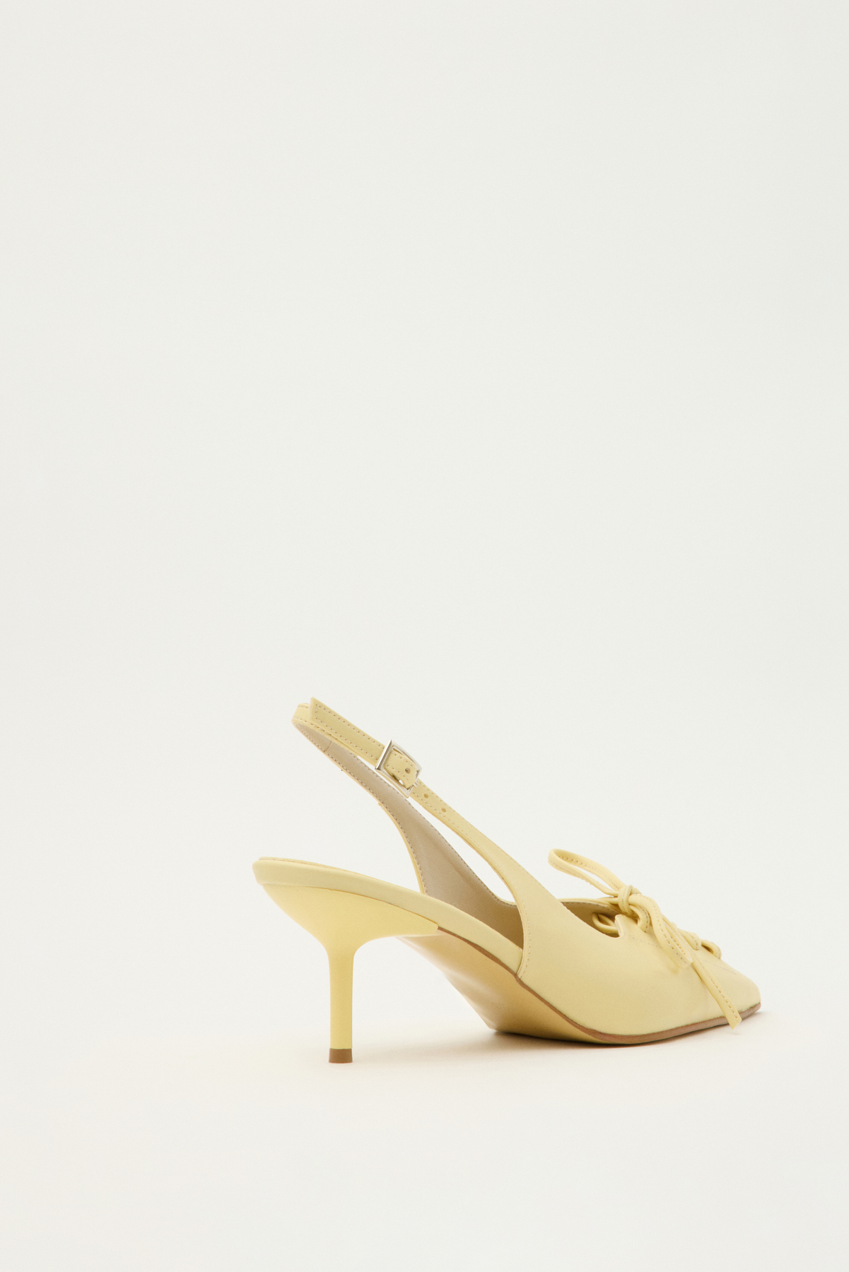Sivri Burun Bağcık Detaylı Açık Sarı Kadın Topuklu