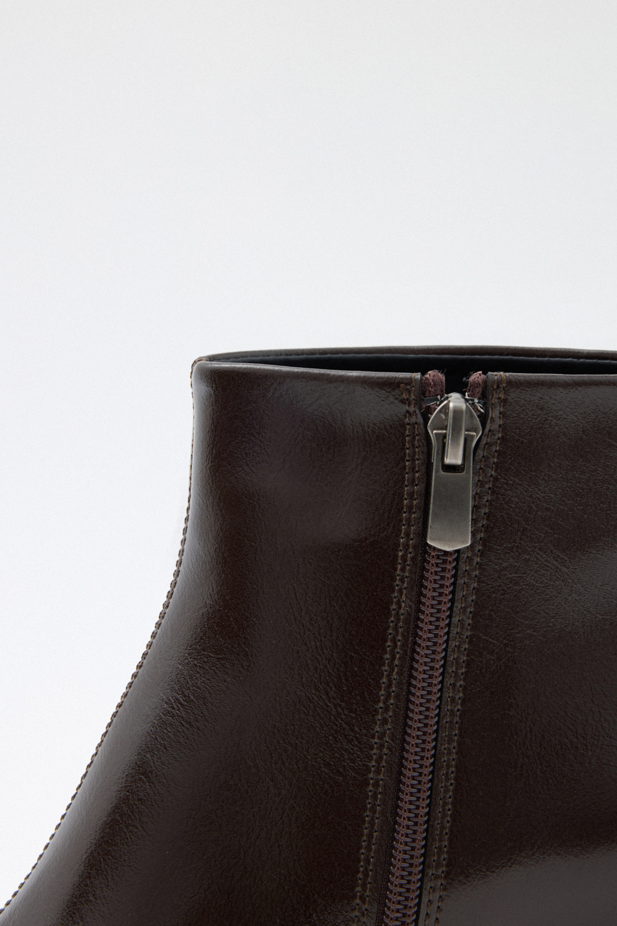 Sivri Burun Bilek Boy Acı Kahve Kadın Bot