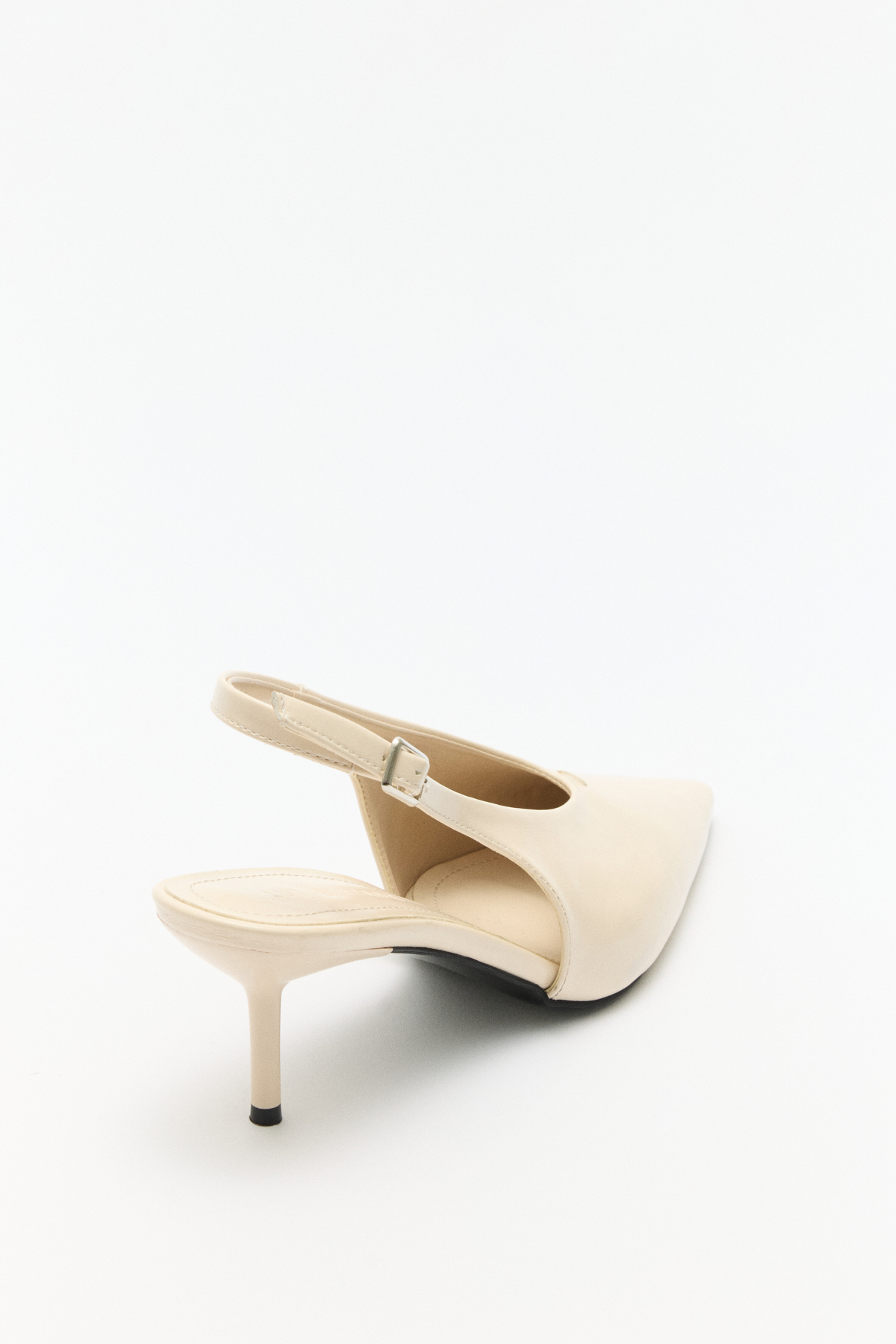 Sivri Burun Dekolteli Kemik Kadın Topuklu