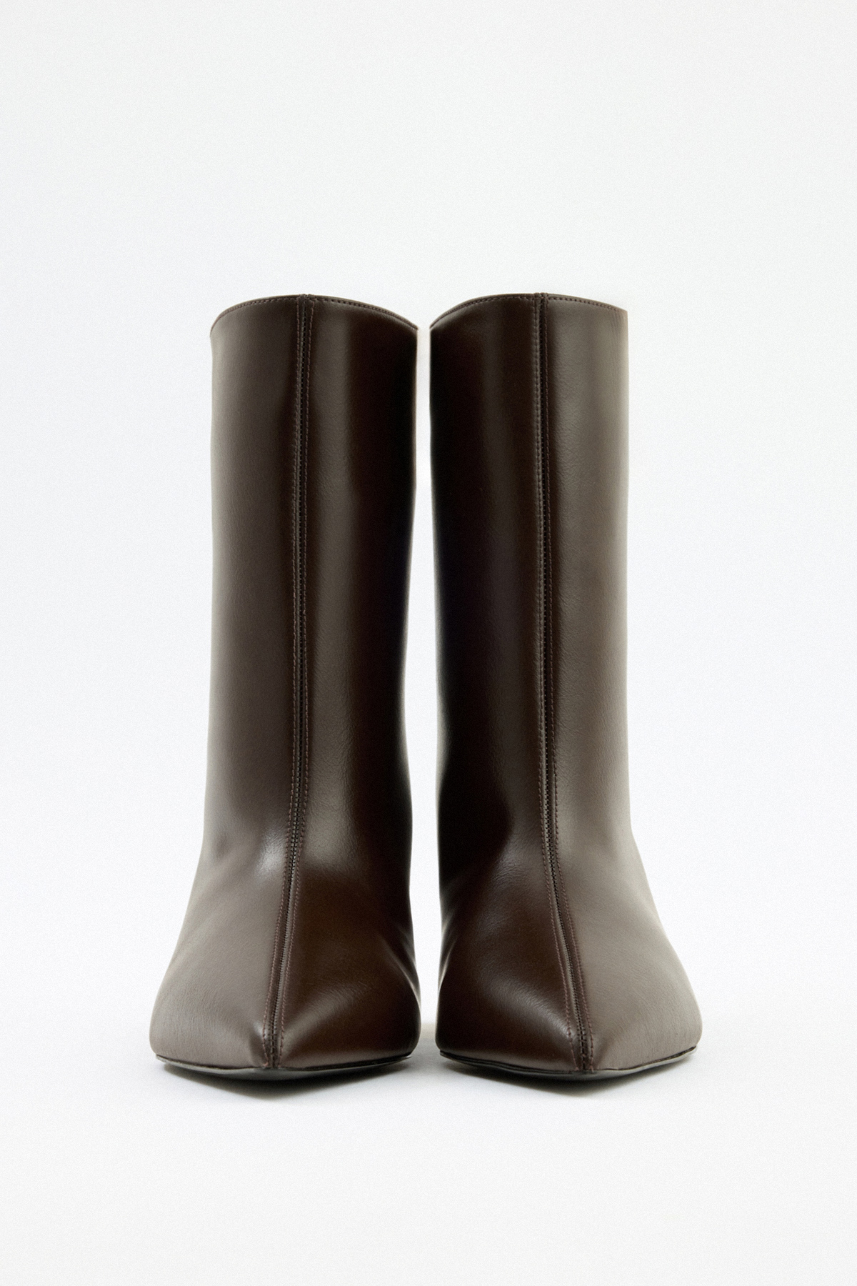 Sivri Burun Dikiş Detaylı Acı Kahve Kadın Bot