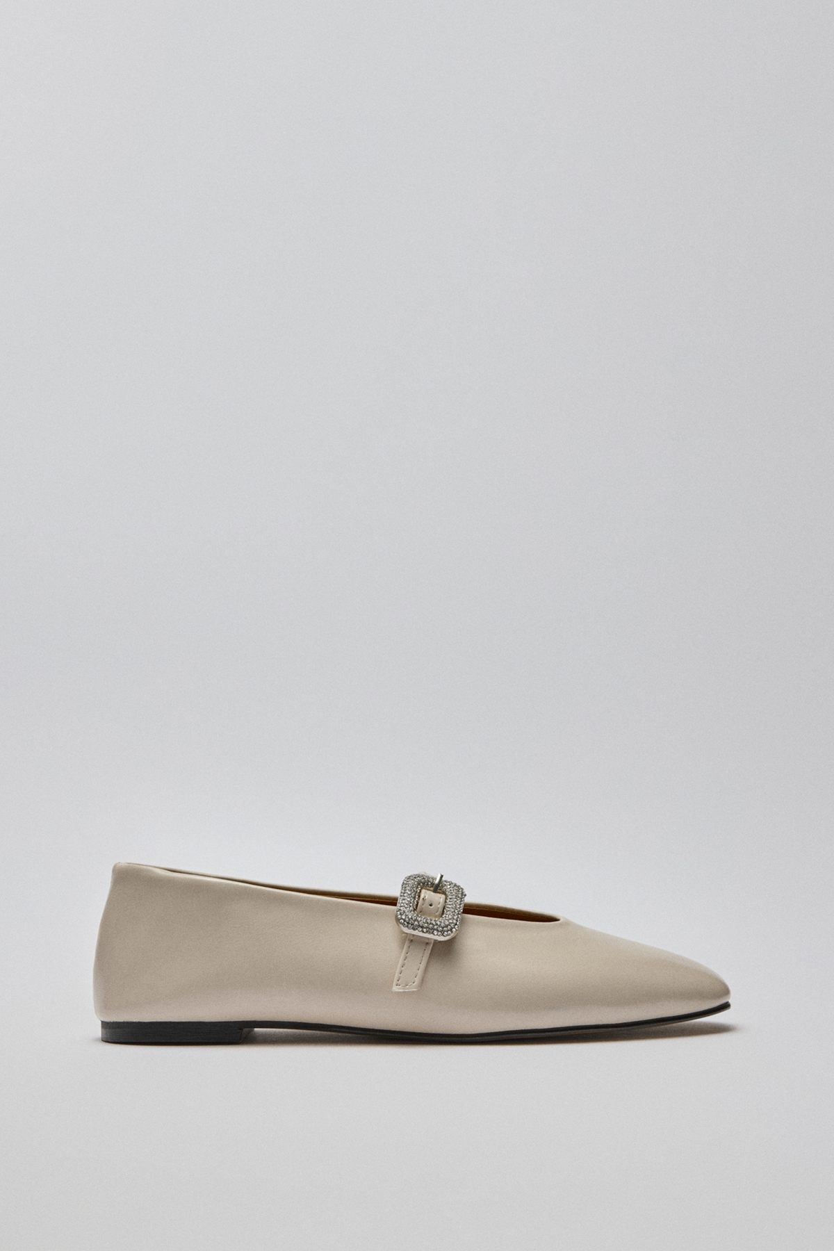 Taşlı Toka Detaylı Kemik Kadın Babet