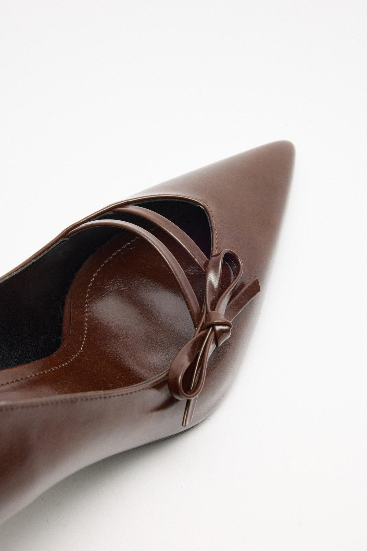 Sivri Burun Kurdele Detaylı Acı Kahve Kadın Topuklu