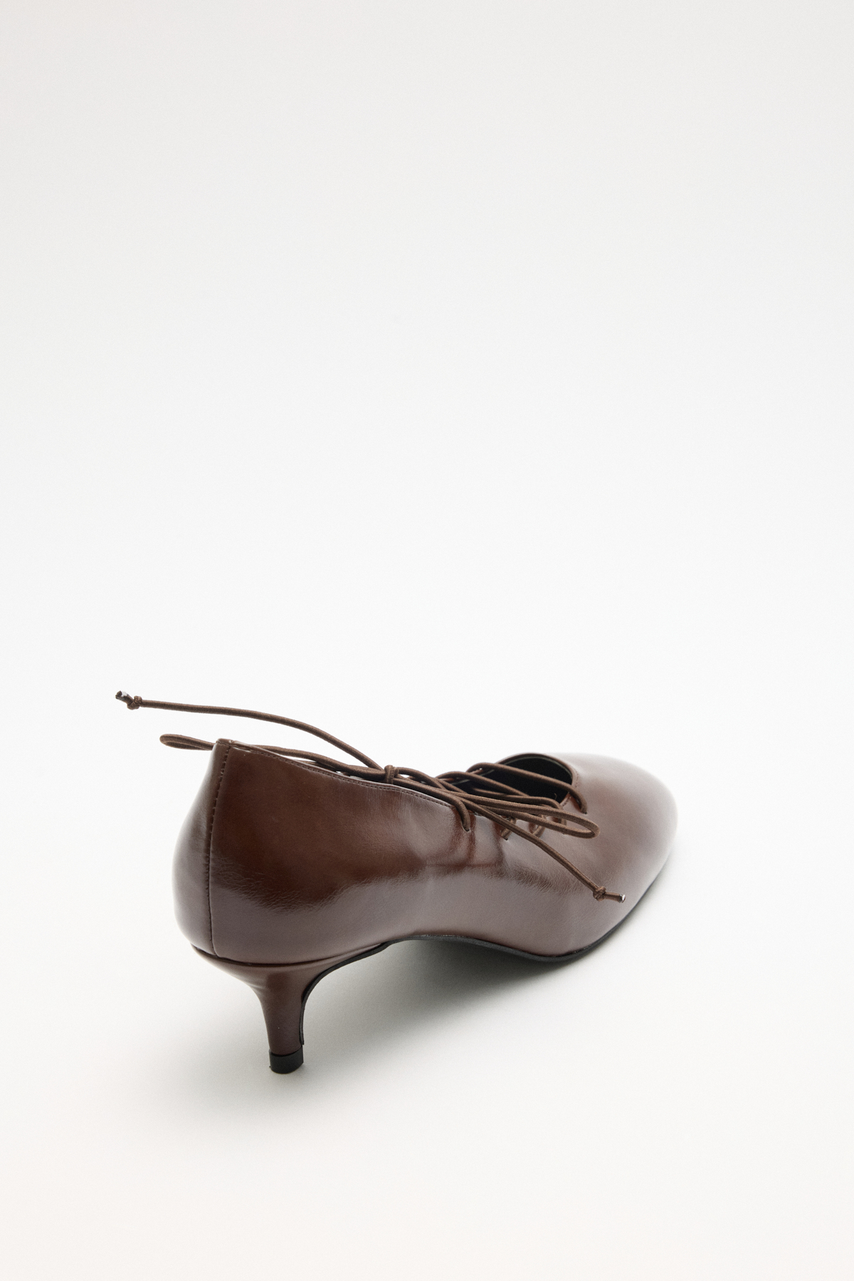 Bağcık Detaylı Kısa Topuklu Acı Kahve Kadın Topuklu