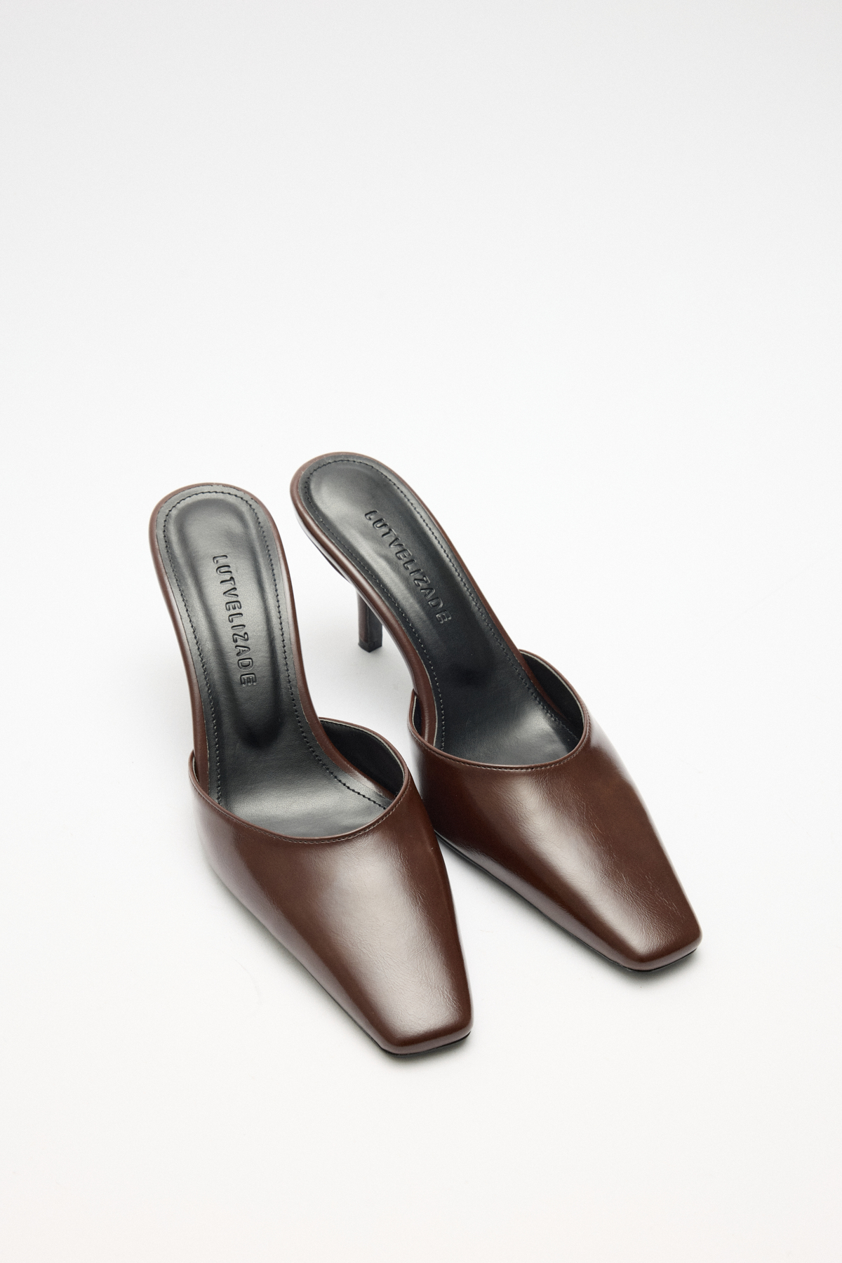 Küt Burun İnce Topuk Acı Kahve Kadın Topuklu