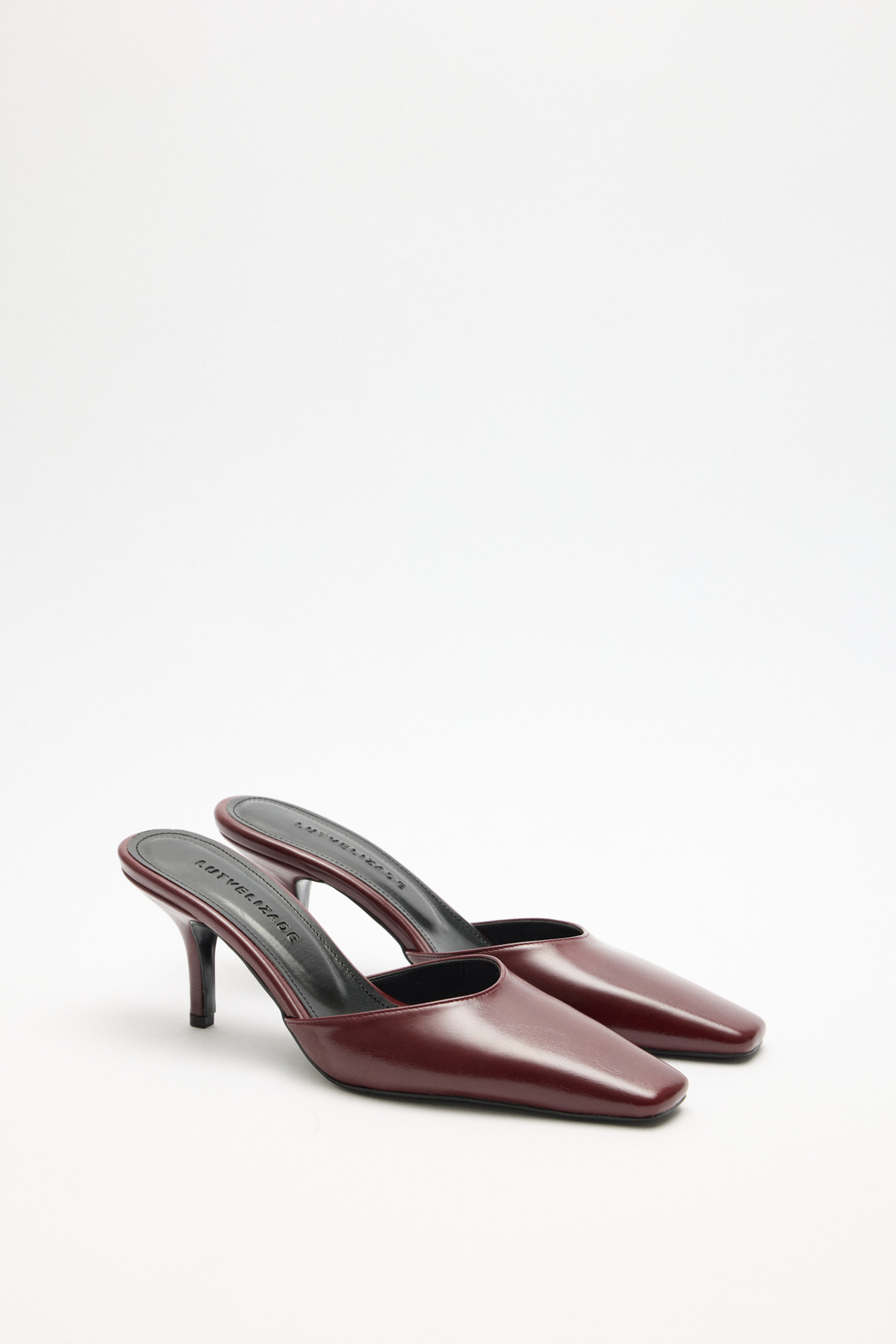 Küt Burun İnce Topuk Bordo Kadın Topuklu