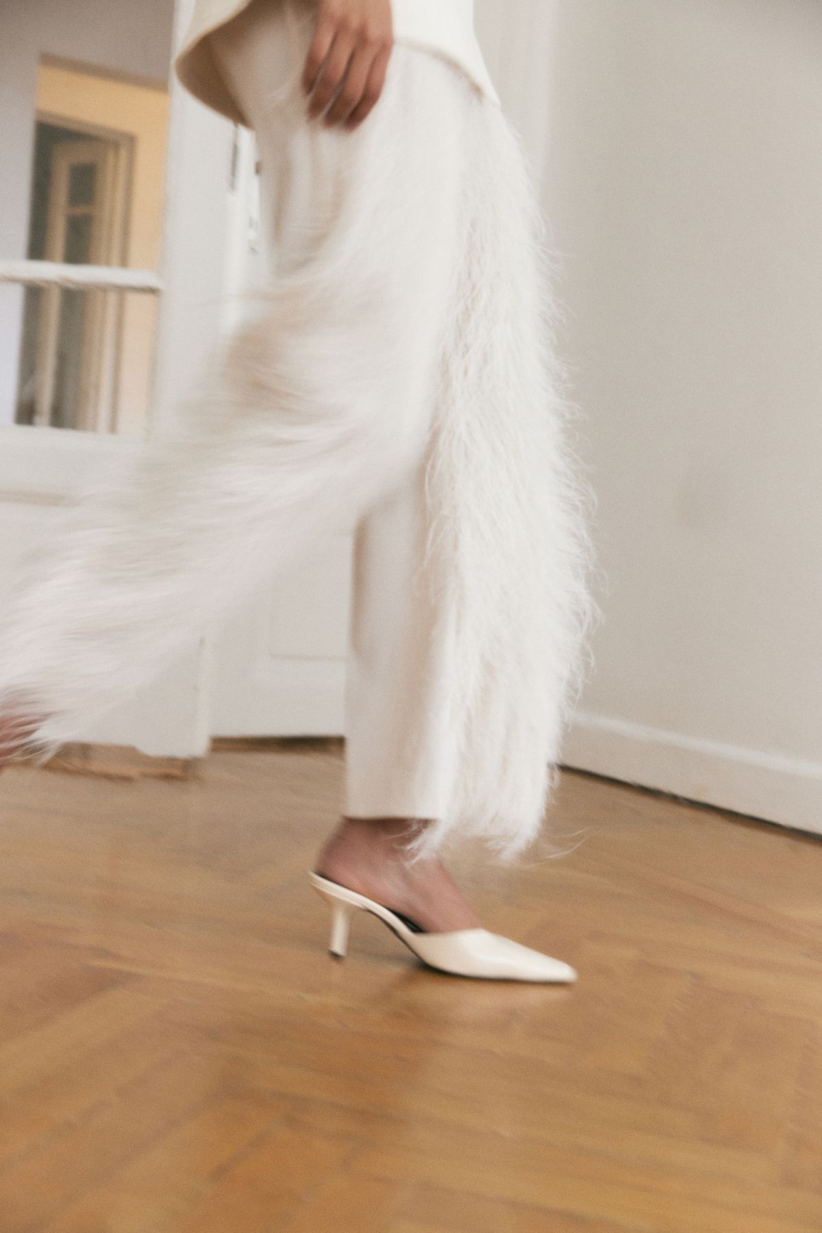 Küt Burun İnce Topuk Kemik Kadın Topuklu