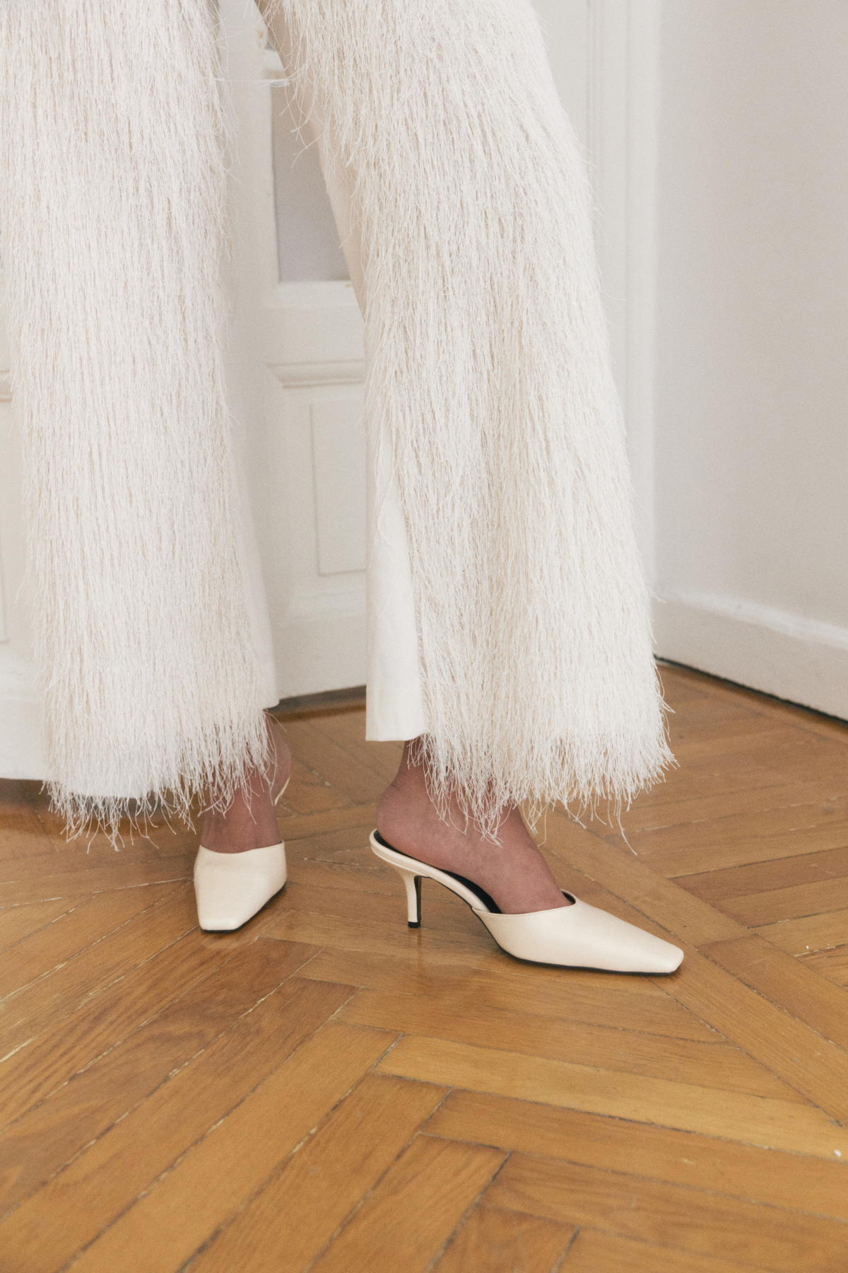 Küt Burun İnce Topuk Kemik Kadın Topuklu