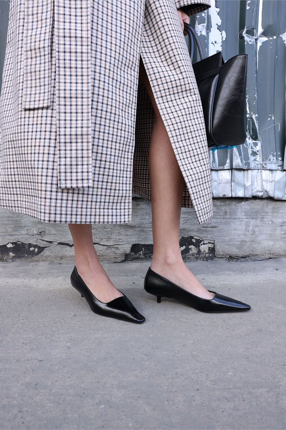 Minimal Küt Burun Siyah Kadın Topuklu