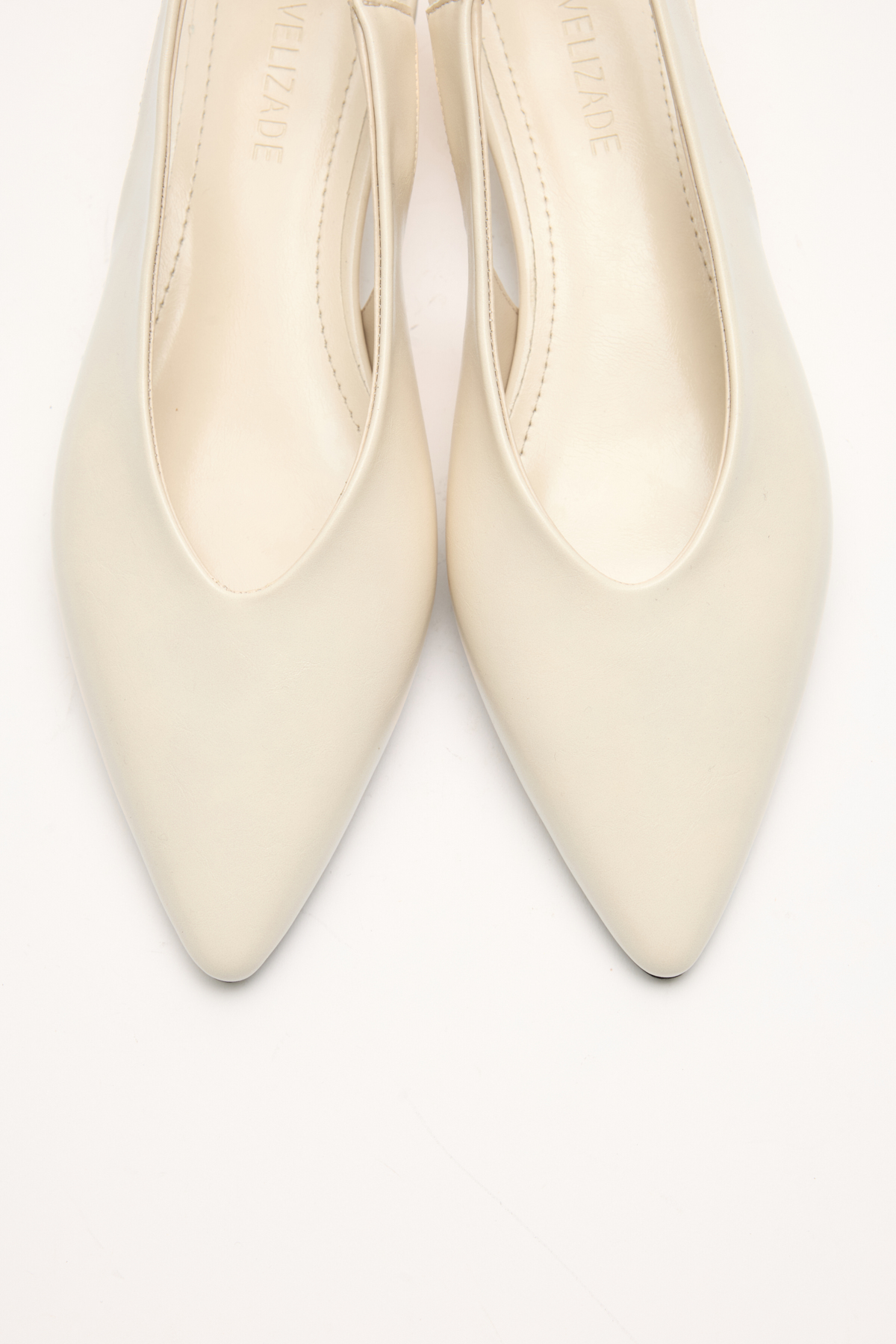 Sivri Burun Dekolteli Dolgu Topuk Kemik Kadın Topuklu