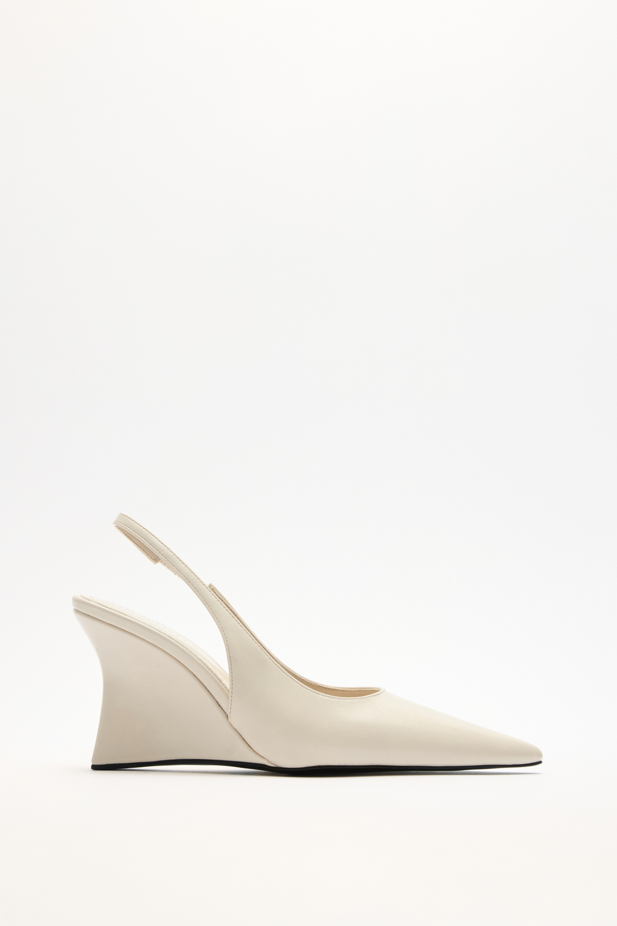 Deri Görünümlü Sivri Burun Dolgu Topuk Kemik Kadın Topuklu