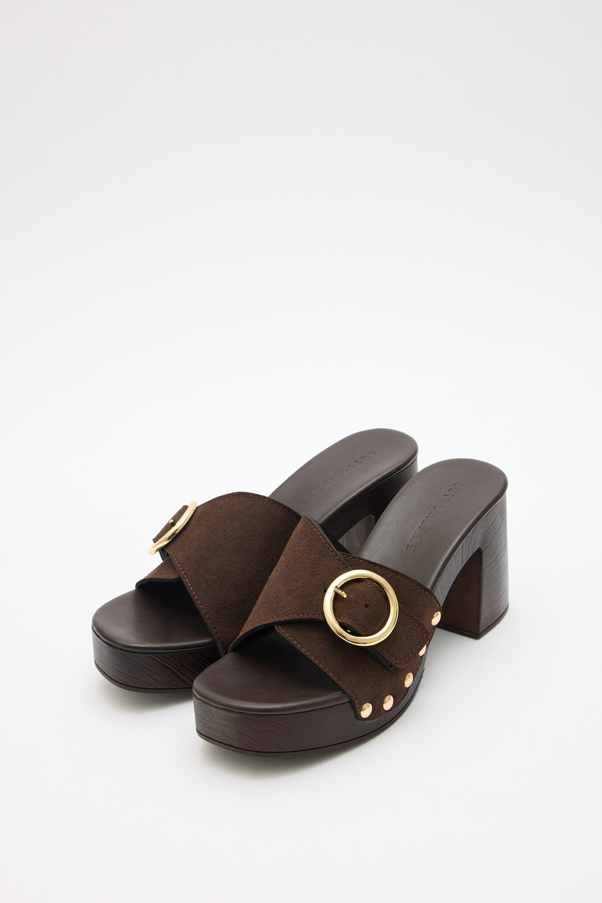 Toka ve Zımba Detaylı Acı Kahve Süet Kadın Topuklu