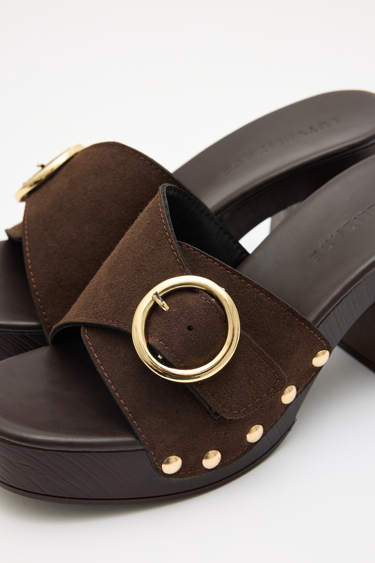 Toka ve Zımba Detaylı Acı Kahve Süet Kadın Topuklu