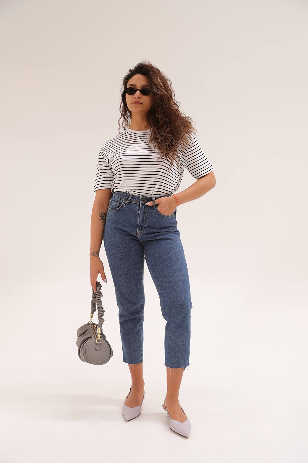 YATAY ÇİZGİLİ OVERSIZE Beyaz Kadın Basic Tişört