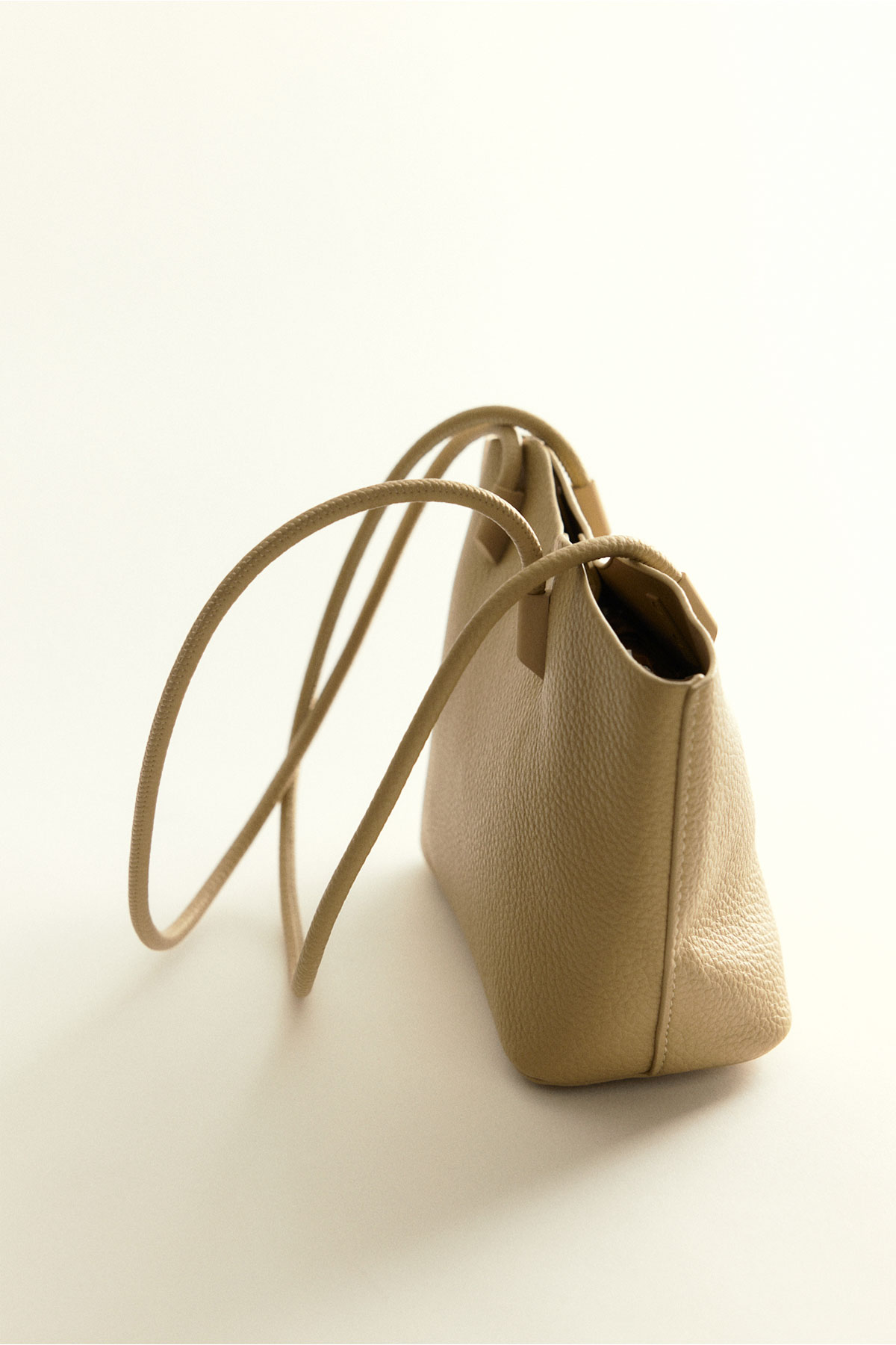 Uzun Askılı Deri Görünümlü Vizon Kadın Çanta