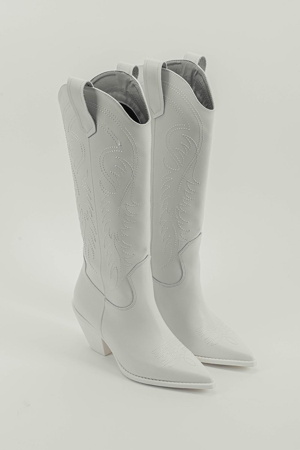 Wesley Beyaz Kadın Çizme