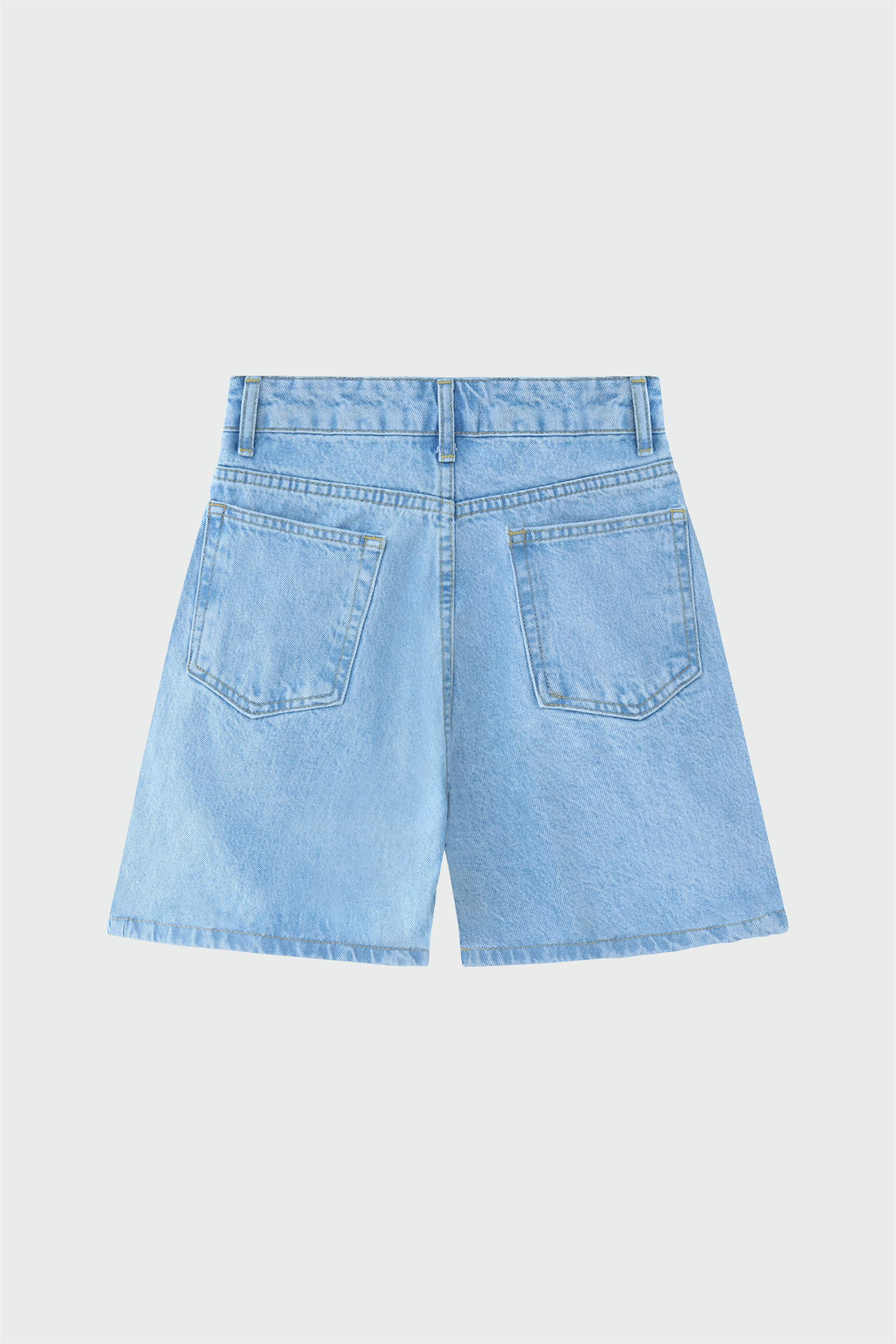 Yüksek Bel Mom Fit Denim Açık Mavi Kadın Şort