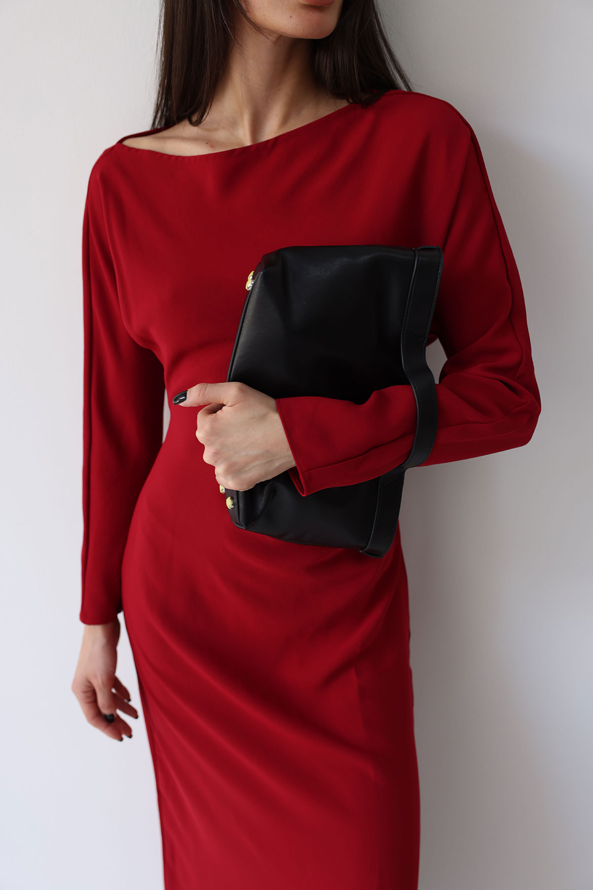 Yumuşak Dokulu Klasik Küçük Boy Siyah Kadın Çanta