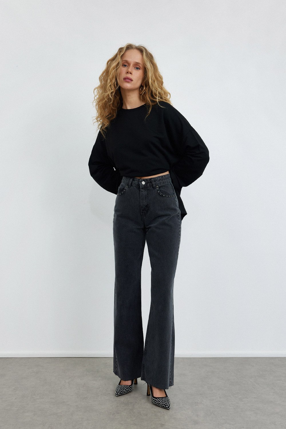 Zımba Detaylı Straight Fit Füme Kadın Jean